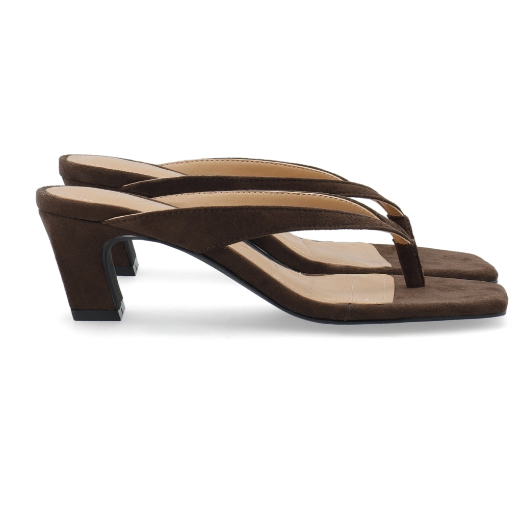Biaspice Brown Suede