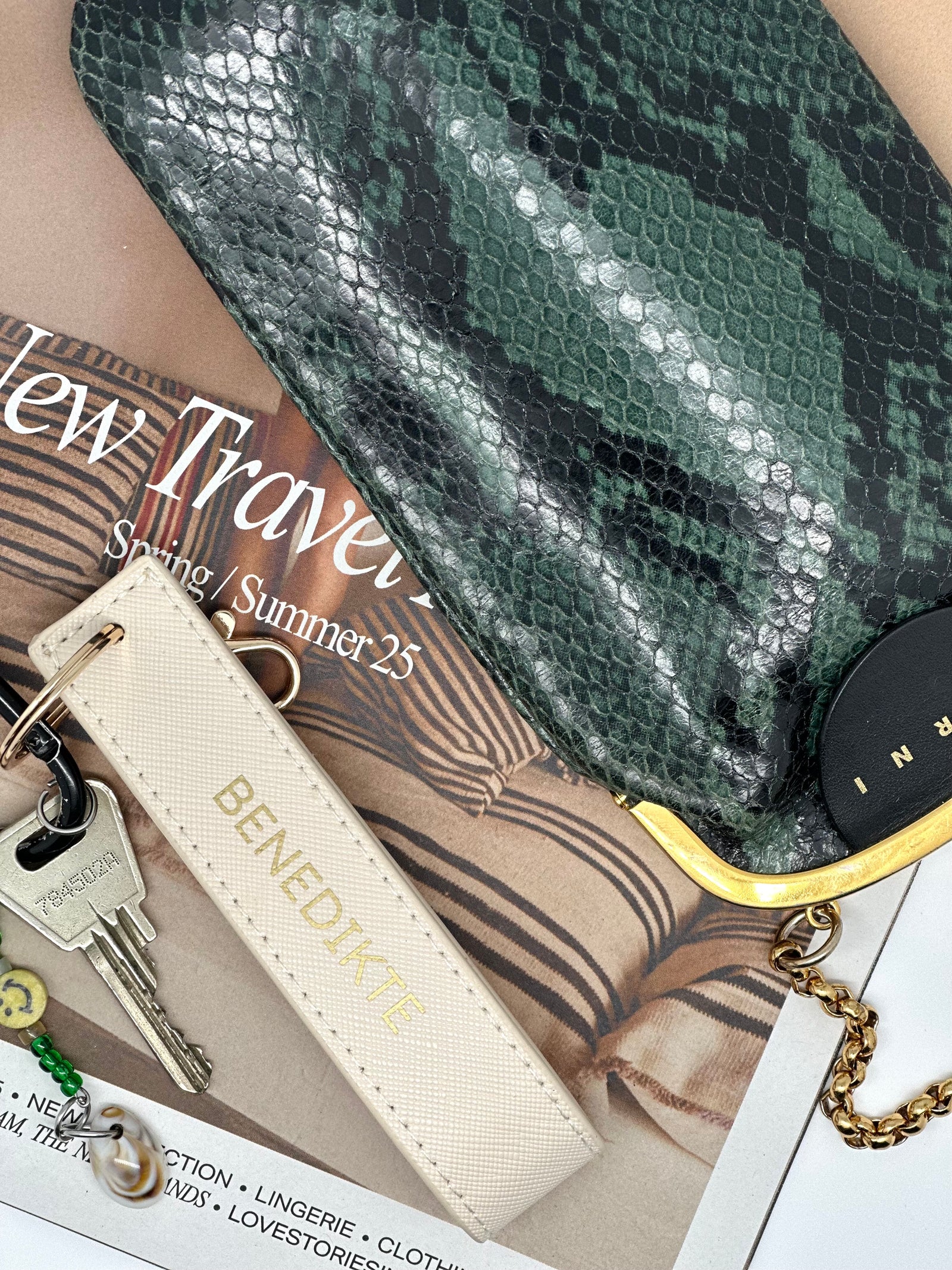 Gepersonaliseerde sleutelhanger BUY 2 = NR 3 FOR FREE