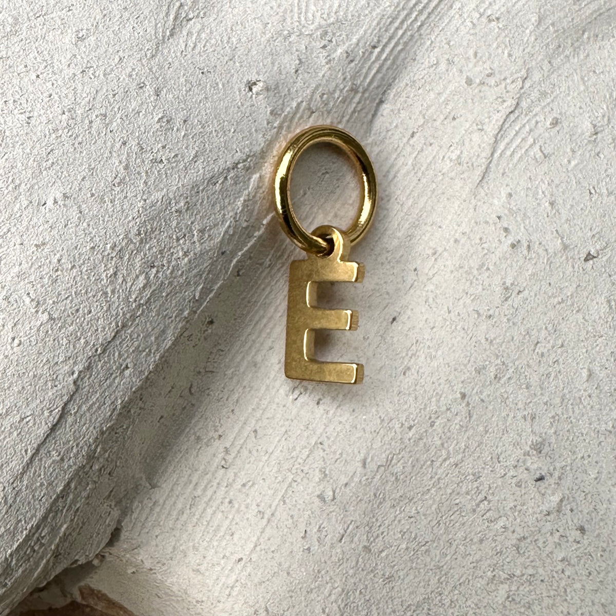 Initial charm-gold