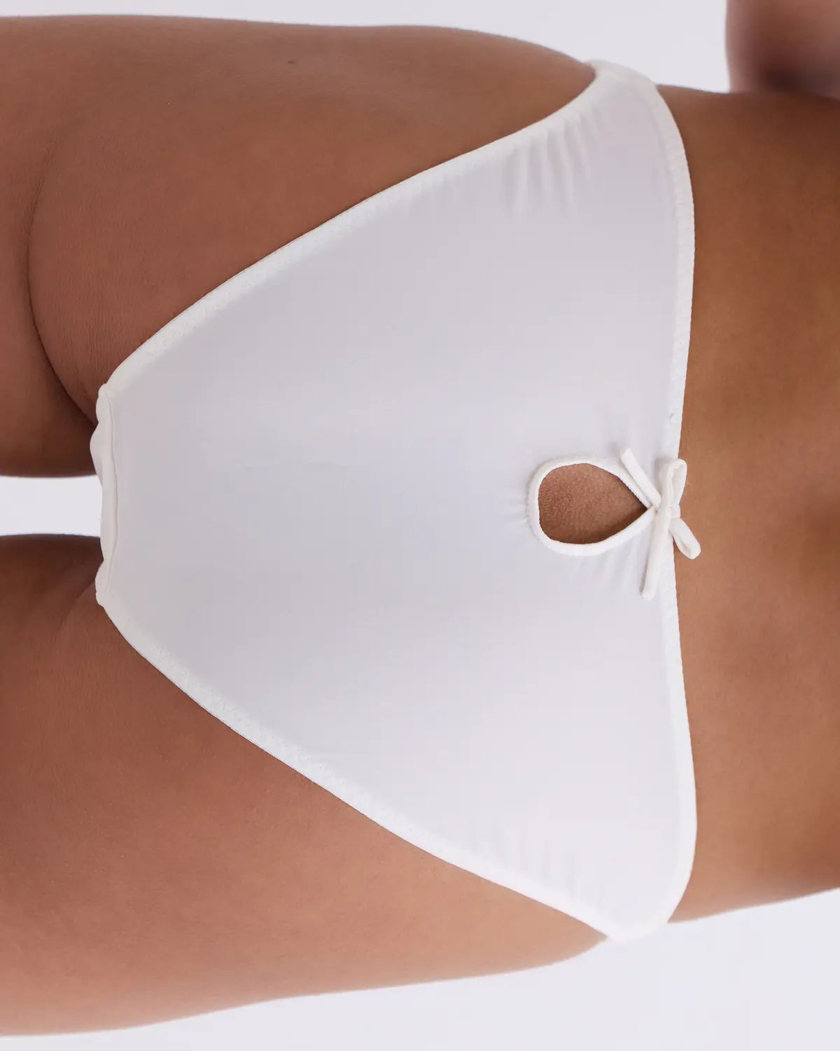 LS ROSIE BRIEF OFF WHITE