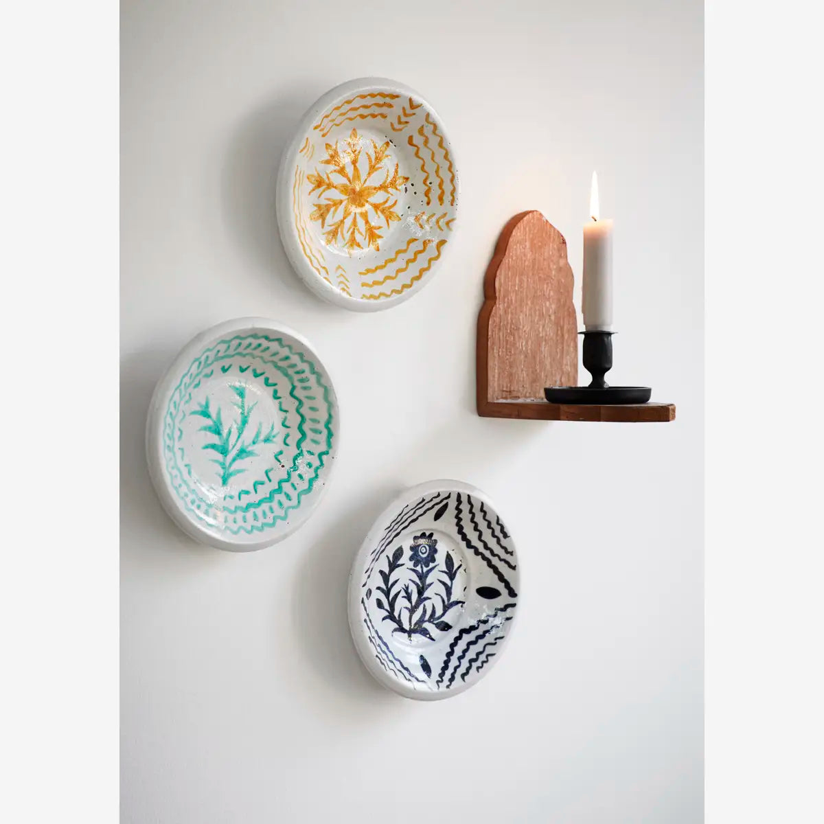 Terracotta tray yellow