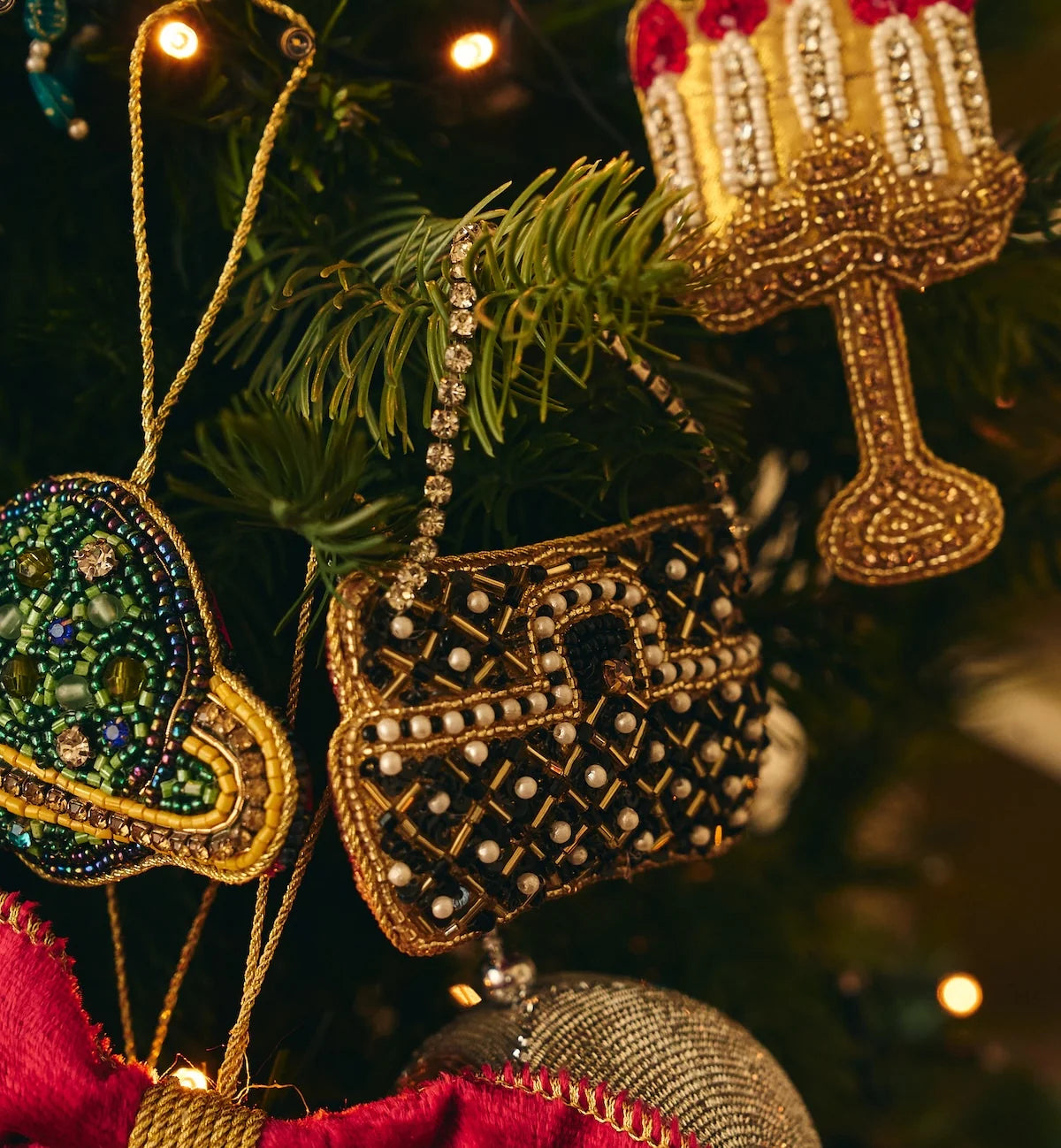 The Essentials Ornament Set/3