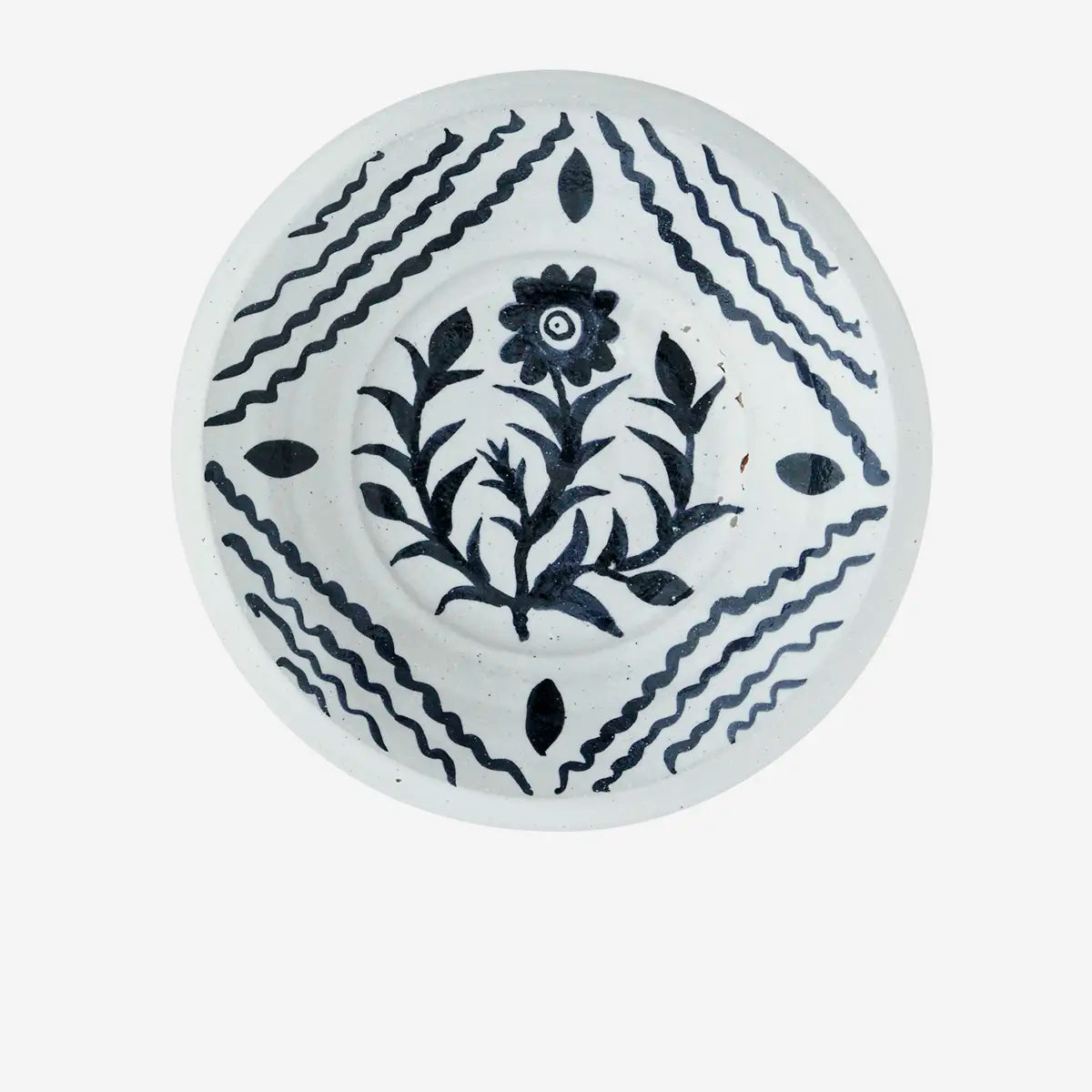 Terracotta tray black