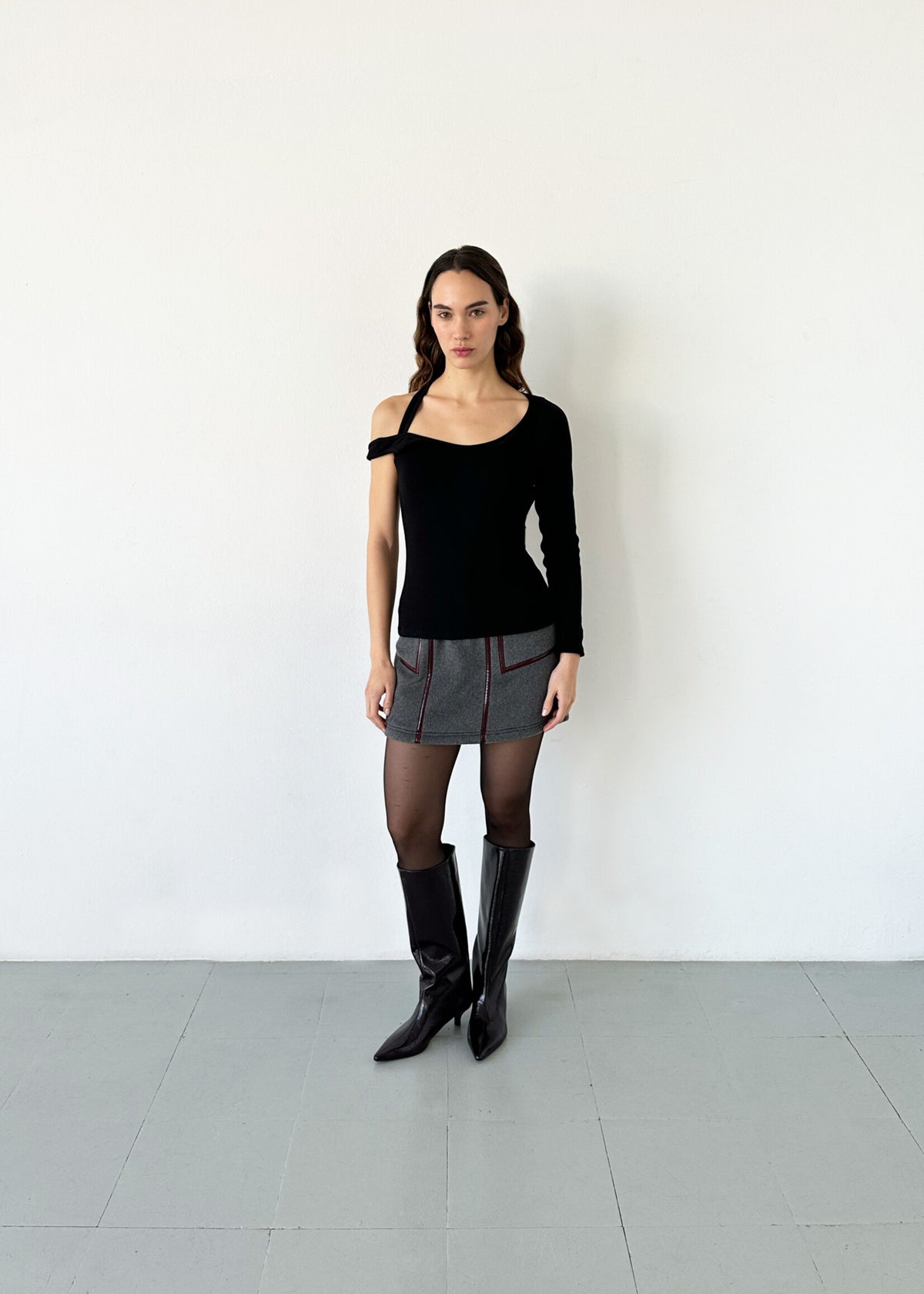 FRANKIE SHORT SKIRT - GREY