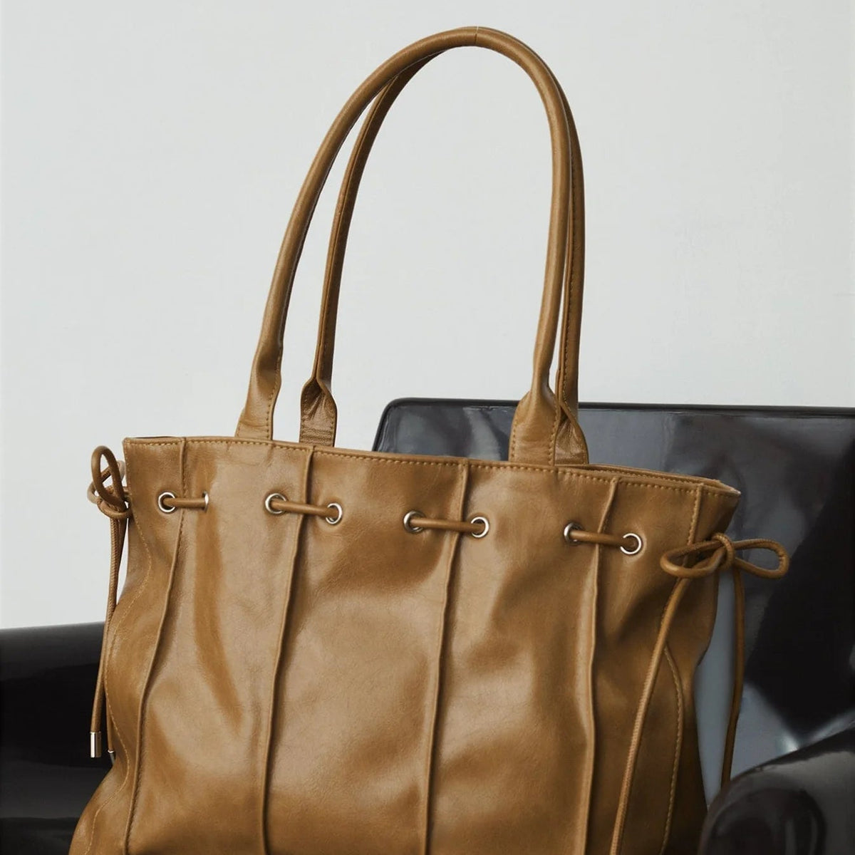 Willa Camel Bag