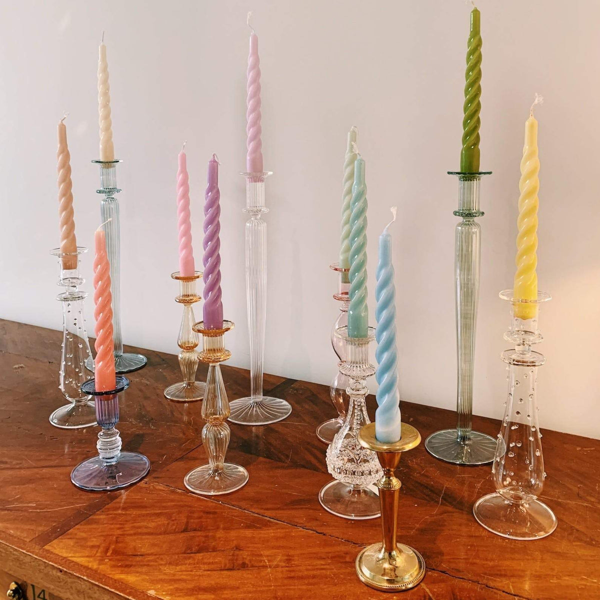 Twisted Single Candle